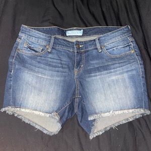 COPY - Torrid Jean Shorts Size 14